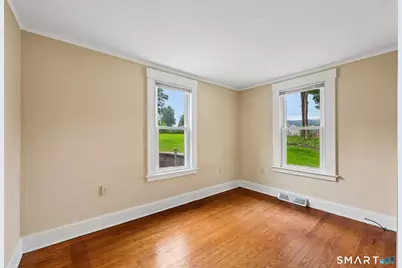 63 Hunt Lane, East Haven, CT 06512 - Photo 17