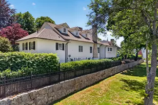 40 Grand St, Stonington, CT 06378 - Photo 5