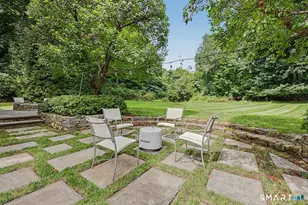 128 Cobblers Hill Rd, Fairfield, CT 06824 - Photo 37