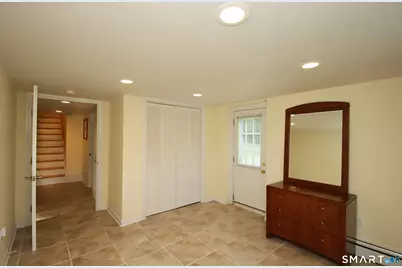 4 Muller Street, New Fairfield, CT 06812 - Photo 29