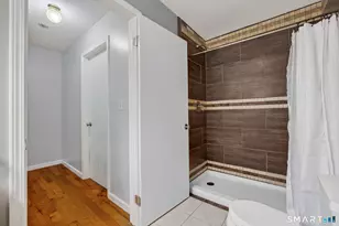 25 Florence Rd, Branford, CT 06405 - Photo 25