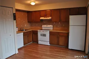 179 Aspetuck Vlg, New Milford, CT 06776 - Photo 3