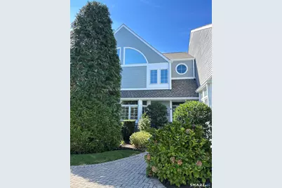 10 Hale Lane #10, Darien, CT 06820 - Photo 1