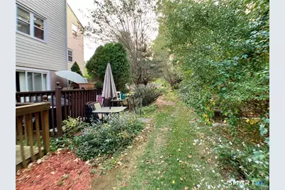 64 East Gate Lane, Hamden, CT 06514 - Photo 19