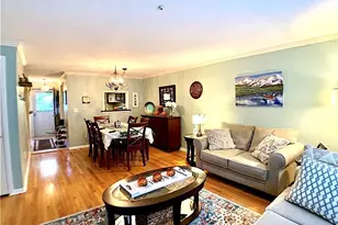 64 E Gate Ln, Hamden, CT 06514 - Photo 3