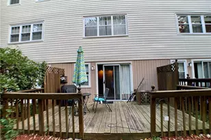 64 E Gate Ln, Hamden, CT 06514 - Photo 17
