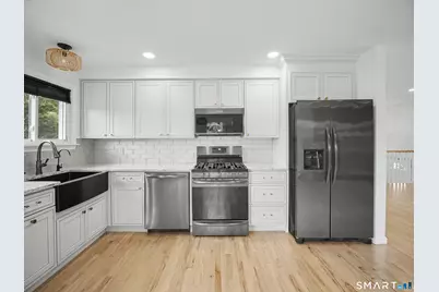 723 Totoket Road, North Branford, CT 06472 - Photo 5