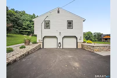 723 Totoket Road, North Branford, CT 06472 - Photo 35
