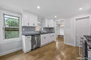 73 Carlson Ave, Bridgeport, CT 06606 - Photo 21