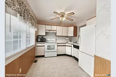 113 Summit Commons #113, Derby, CT 06418 - Photo 5