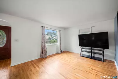 48 Park Avenue, East Hartford, CT 06108 - Photo 13