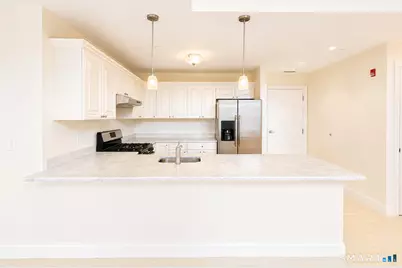 1015 Boston Post Road #202, Darien, CT 06820 - Photo 5