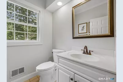 9 Inwood Drive, Guilford, CT 06437 - Photo 17