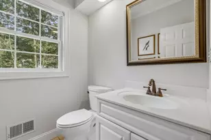 9 Inwood Dr, Guilford, CT 06437 - Photo 17