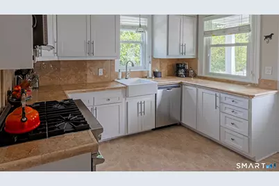 223 West Avenue, Darien, CT 06820 - Photo 15