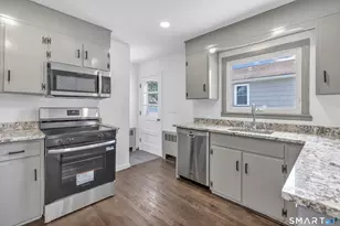 321 Old Town Rd, Bridgeport, CT 06606 - Photo 3