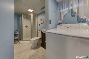 50 Seymour St, Windsor, CT 06095 - Photo 19