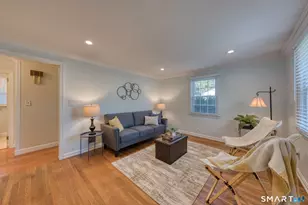 50 Seymour St, Windsor, CT 06095 - Photo 7