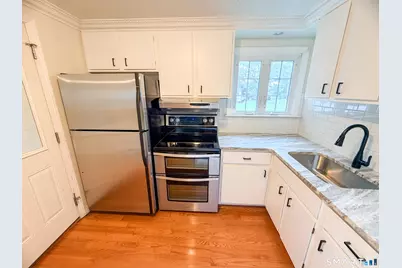 50 Seymour Street, Windsor, CT 06095 - Photo 3