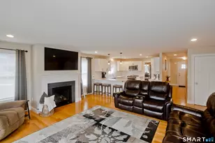 86 Commons Crossing, Windsor, CT 06095 - Photo 5