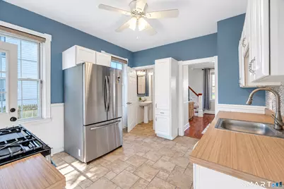 51 N Pearl Street, Meriden, CT 06450 - Photo 9