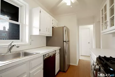 52 Lafayette Place #3G, Greenwich, CT 06830 - Photo 9