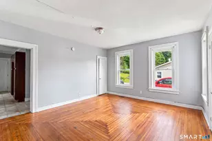 47 Hubbard St, Meriden, CT 06451 - Photo 15