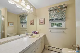 64 Burnwood Dr, Bloomfield, CT 06002 - Photo 17