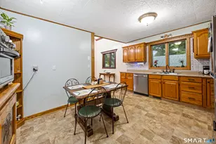 270 Summer St, Southington, CT 06479 - Photo 13