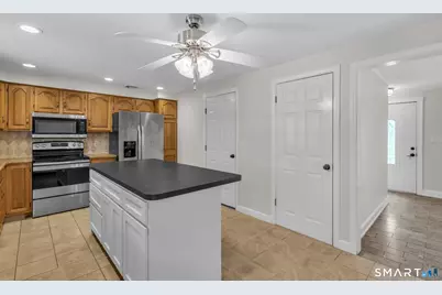 1591 Main Street, Newington, CT 06111 - Photo 15