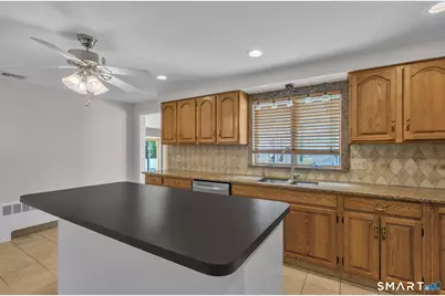 1591 Main Street, Newington, CT 06111 - Photo 13
