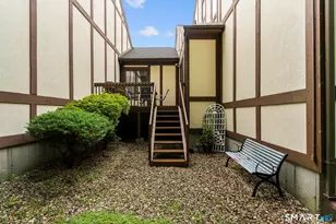 690 Forest Rd, West Haven, CT 06516 - Photo 15