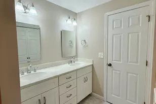 243 Metacomet Dr, Meriden, CT 06450 - Photo 17