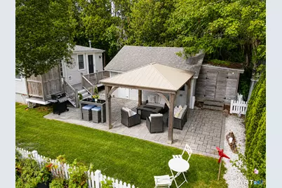 29 Second Avenue, Branford, CT 06405 - Photo 27