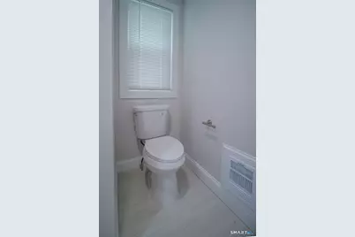 396 Chestnut Street, New Britain, CT 06051 - Photo 11