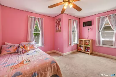 112 Benham Avenue, Bridgeport, CT 06604 - Photo 21