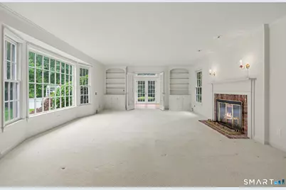 34 Sherwood Lane, New Canaan, CT 06840 - Photo 11