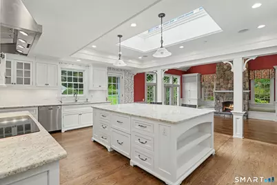 34 Sherwood Lane, New Canaan, CT 06840 - Photo 23