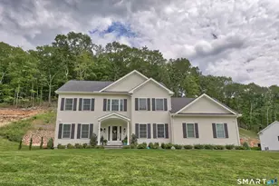 18 Hunting Rdg Rd, Middlebury, CT 06762 - Photo 1
