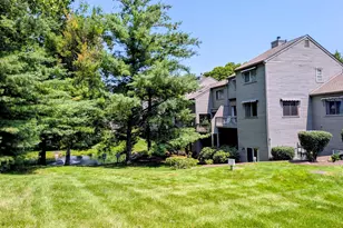 6 Ledgewood Dr, Brookfield, CT 06804 - Photo 3