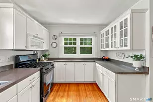 32 Gerard St, Manchester, CT 06040 - Photo 17