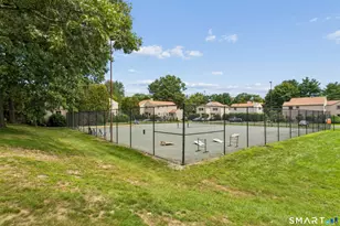 110 Fiddler Green Rd, Stratford, CT 06614 - Photo 5