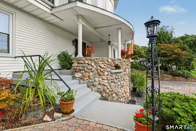 17 Little Plain Road, Trumbull, CT 06611 - Photo 5