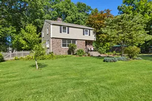 55 Sylvan St, Avon, CT 06001 - Photo 3