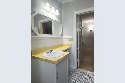 102 Melrose Street, Bristol, CT 06010 - Photo 17