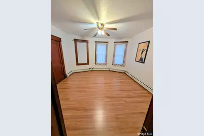 160 Smith Street, New Britain, CT 06053 - Photo 5