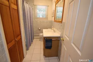 19 Hickory Ln, Shelton, CT 06484 - Photo 11
