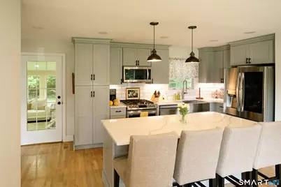 213 Robin Lane, Cheshire, CT 06410 - Photo 5
