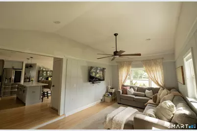 213 Robin Lane, Cheshire, CT 06410 - Photo 11