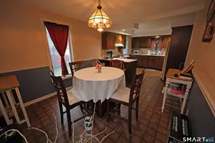 224 Abbotsford Ave, West Hartford, CT 06110 - Photo 5